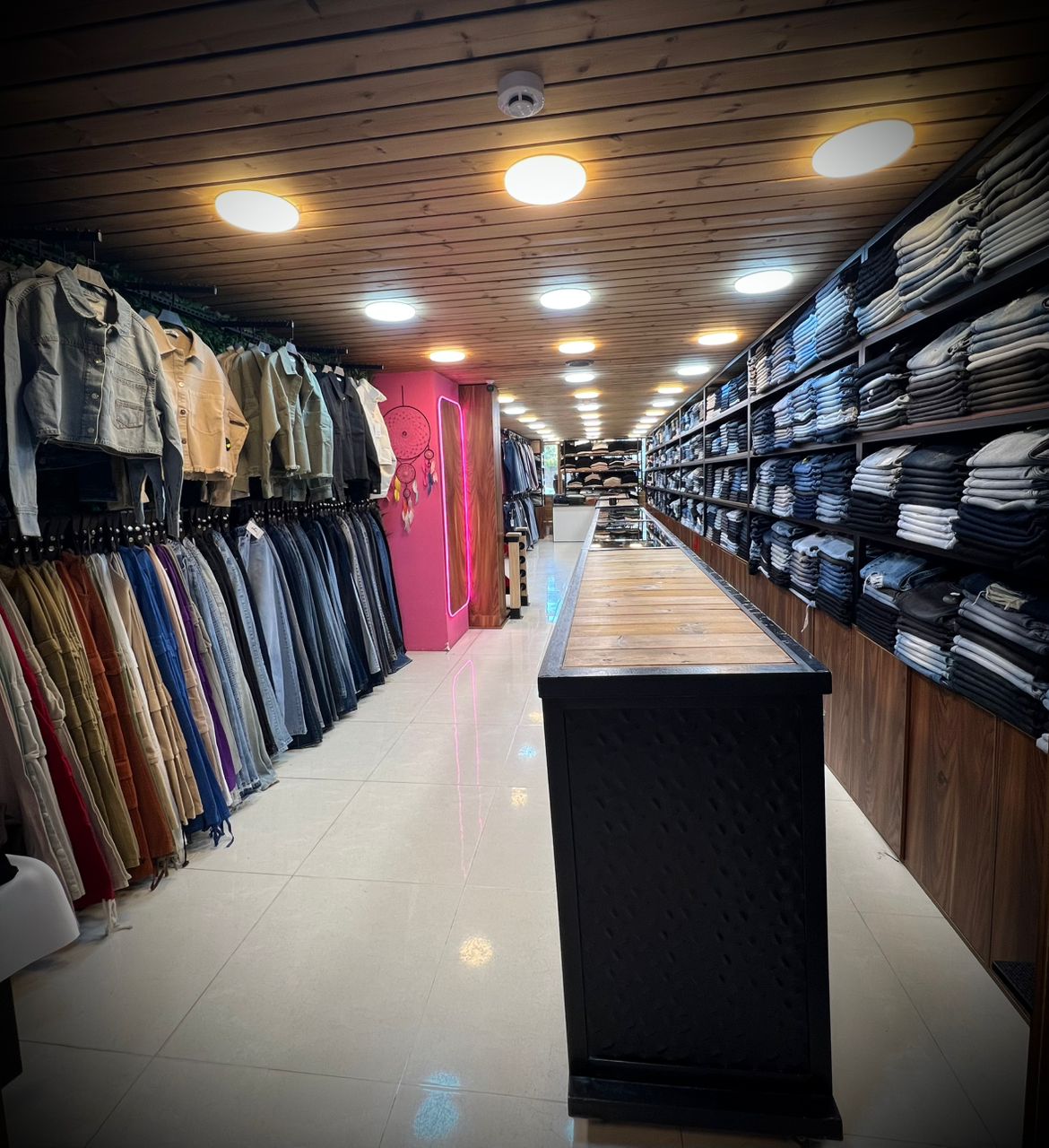 فروشگاه لباس زنانه زوم ارومیه